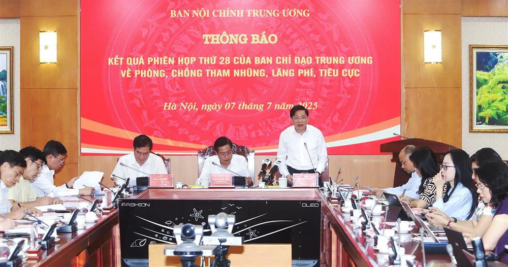 Ủy ban Kiểm tra Trung ương vào cuộc làm rõ dấu hiệu vi phạm và tiếp tay cho hàng giả